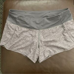 Lululemon Speed Up Shorts EUC!